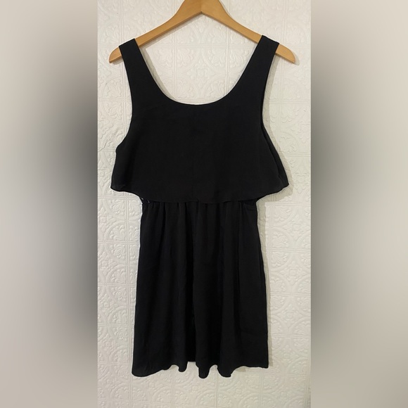 Guess | Midi black dress | with peak boo lace | Medium - Picture 2 of 4